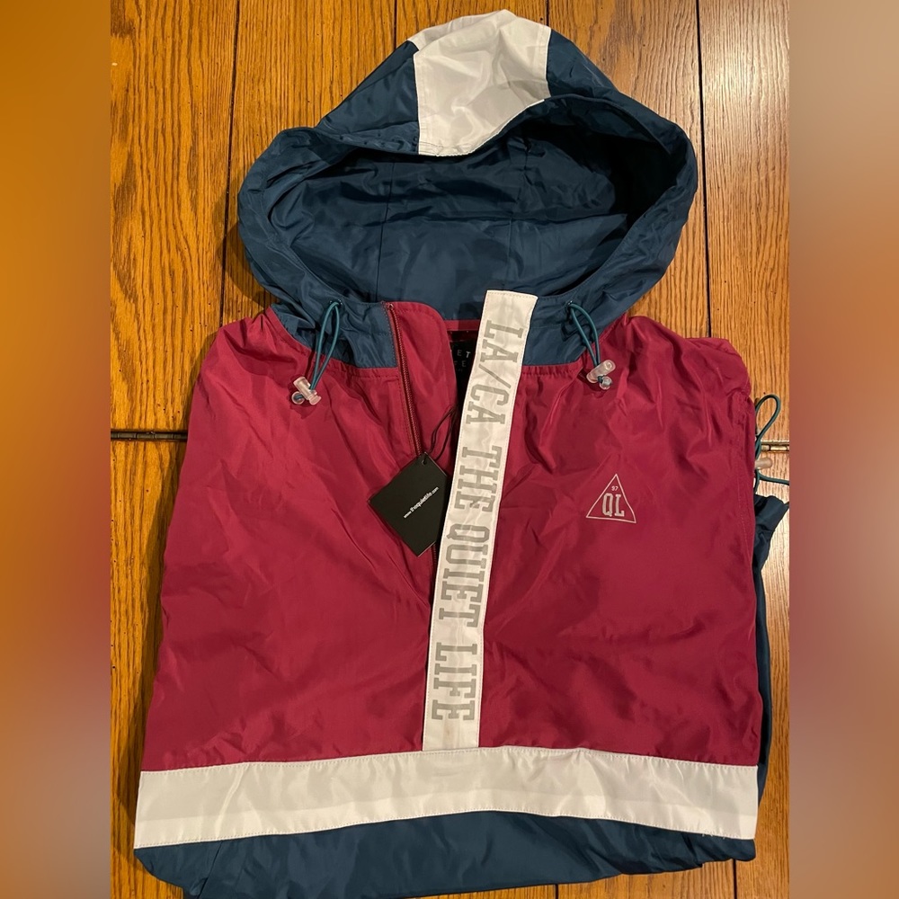 NWT The Quiet Life Men’s Hoodie, size medium, teal/burgundy color block, 1/2 zip